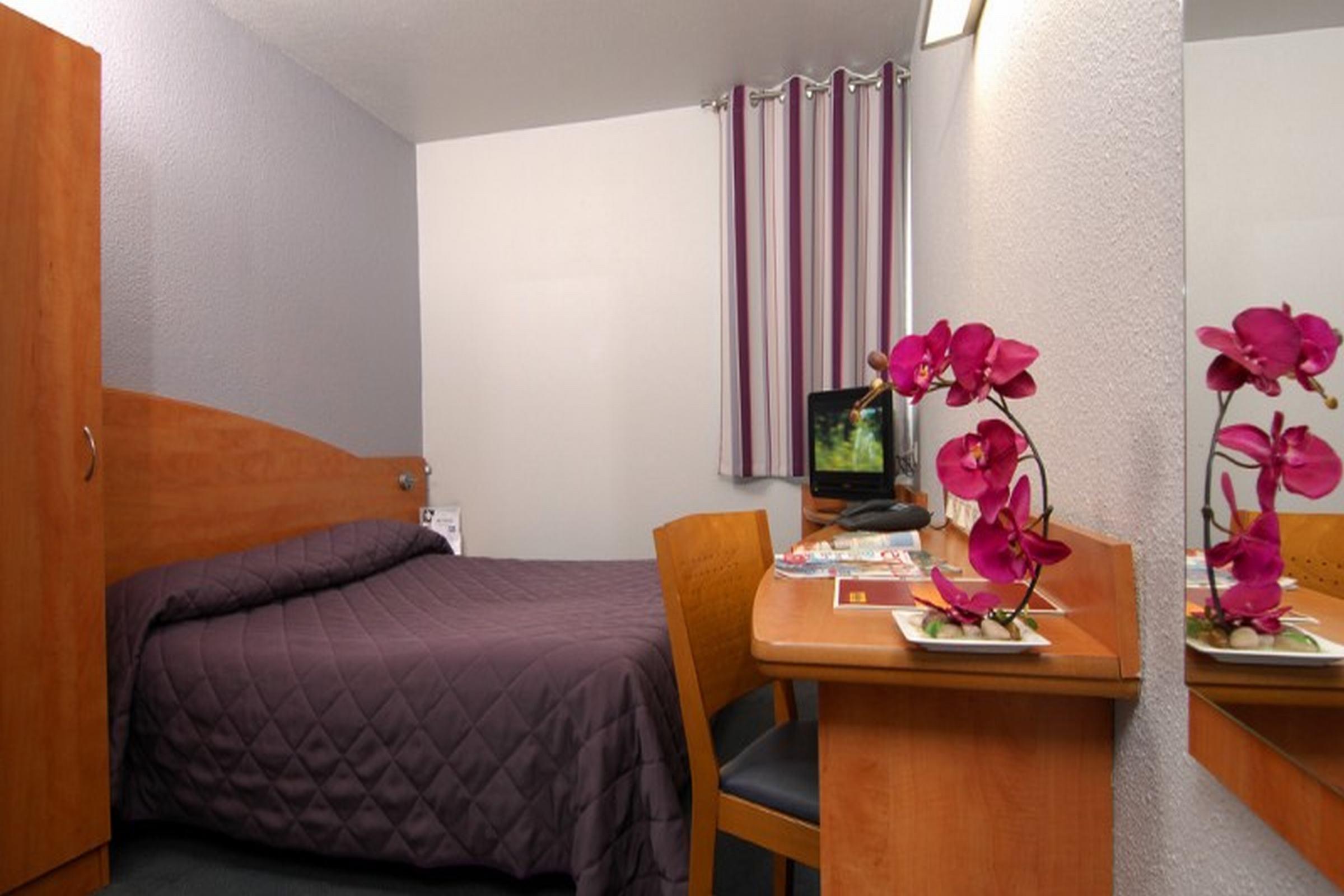 The Originals City, Hotel Nimes Costieres, Ex Inter Hotel Dış mekan fotoğraf