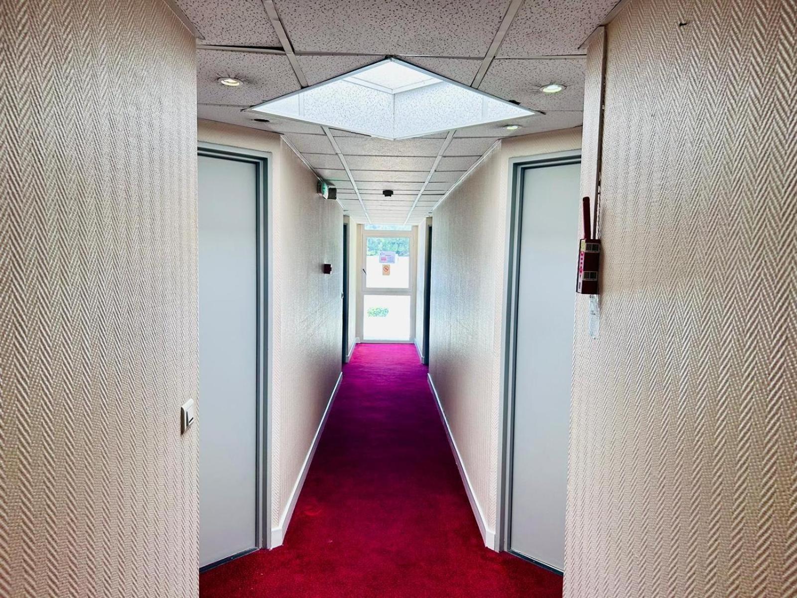 The Originals City, Hotel Nimes Costieres, Ex Inter Hotel Dış mekan fotoğraf